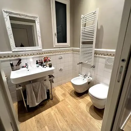 Via Gorizia 12 Luxury Apartment Near The Sea Appartement *